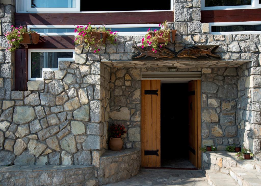 Hotel R Utjeha Exterior foto
